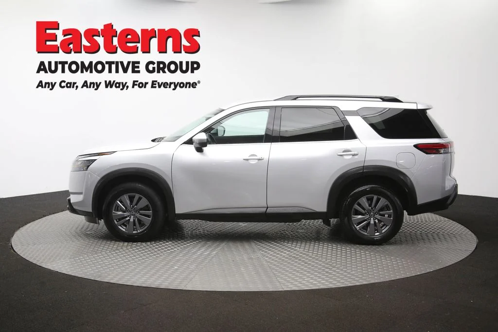 Used 2025 Silver Nissan SV image 64