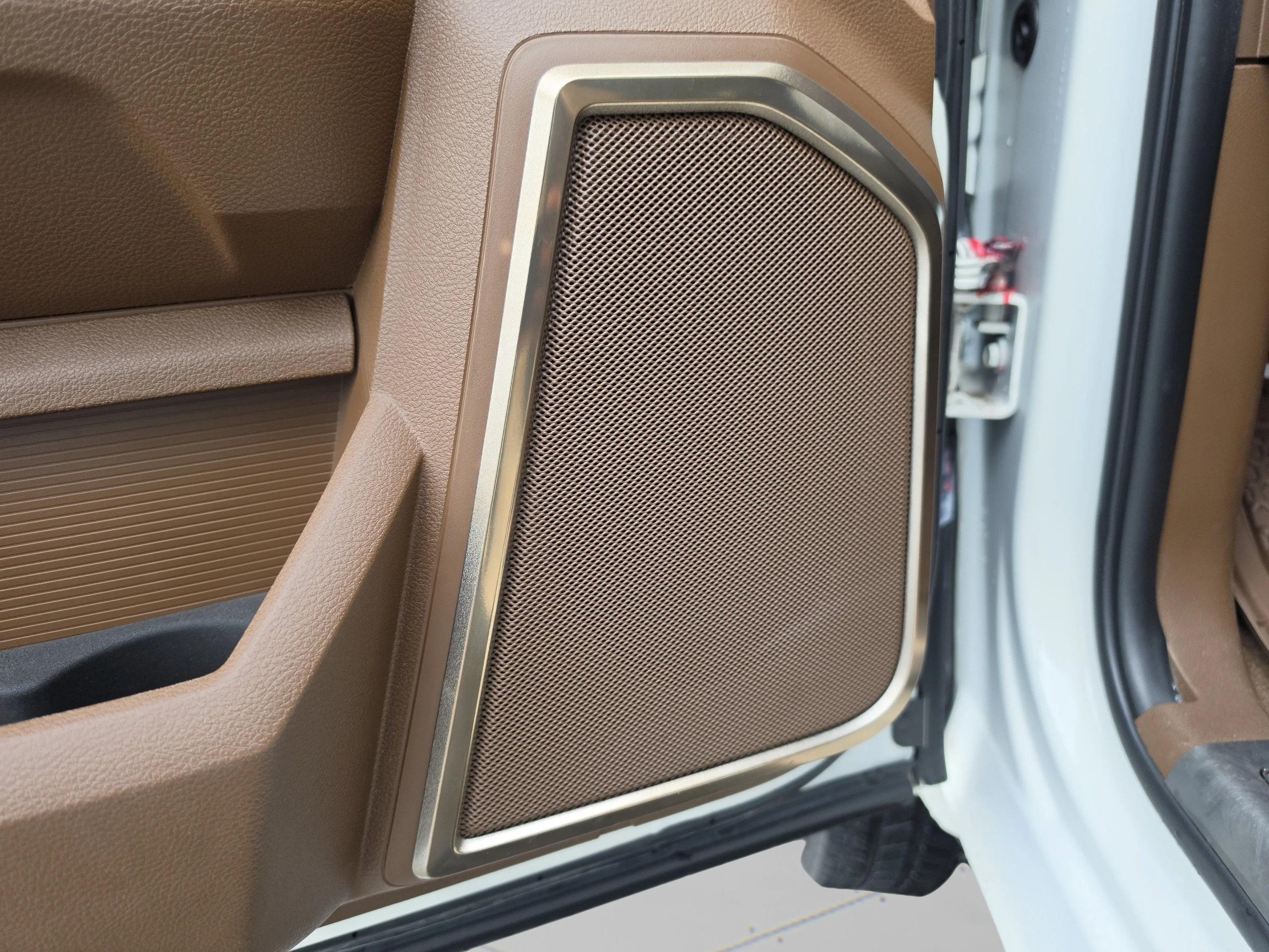 Used 2022 Pearl White Ram Longhorn image 25