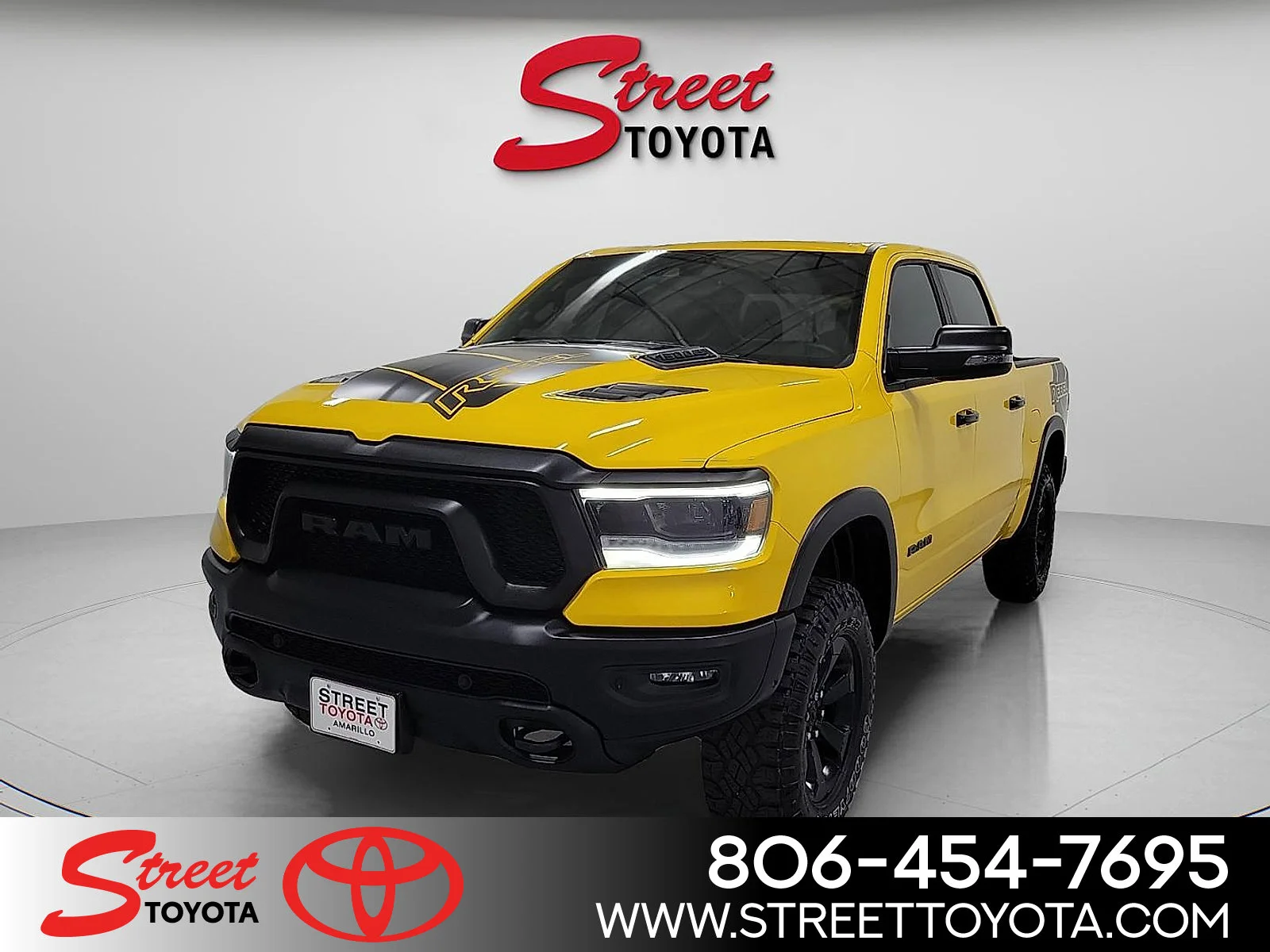 2023 RAM 1500 Rebel 4x4 Crew Cab 5'7's photo