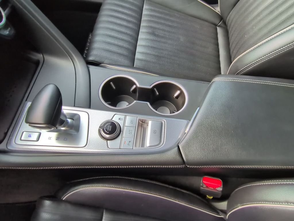 Used 2022 Red Genesis 2.0T image 22