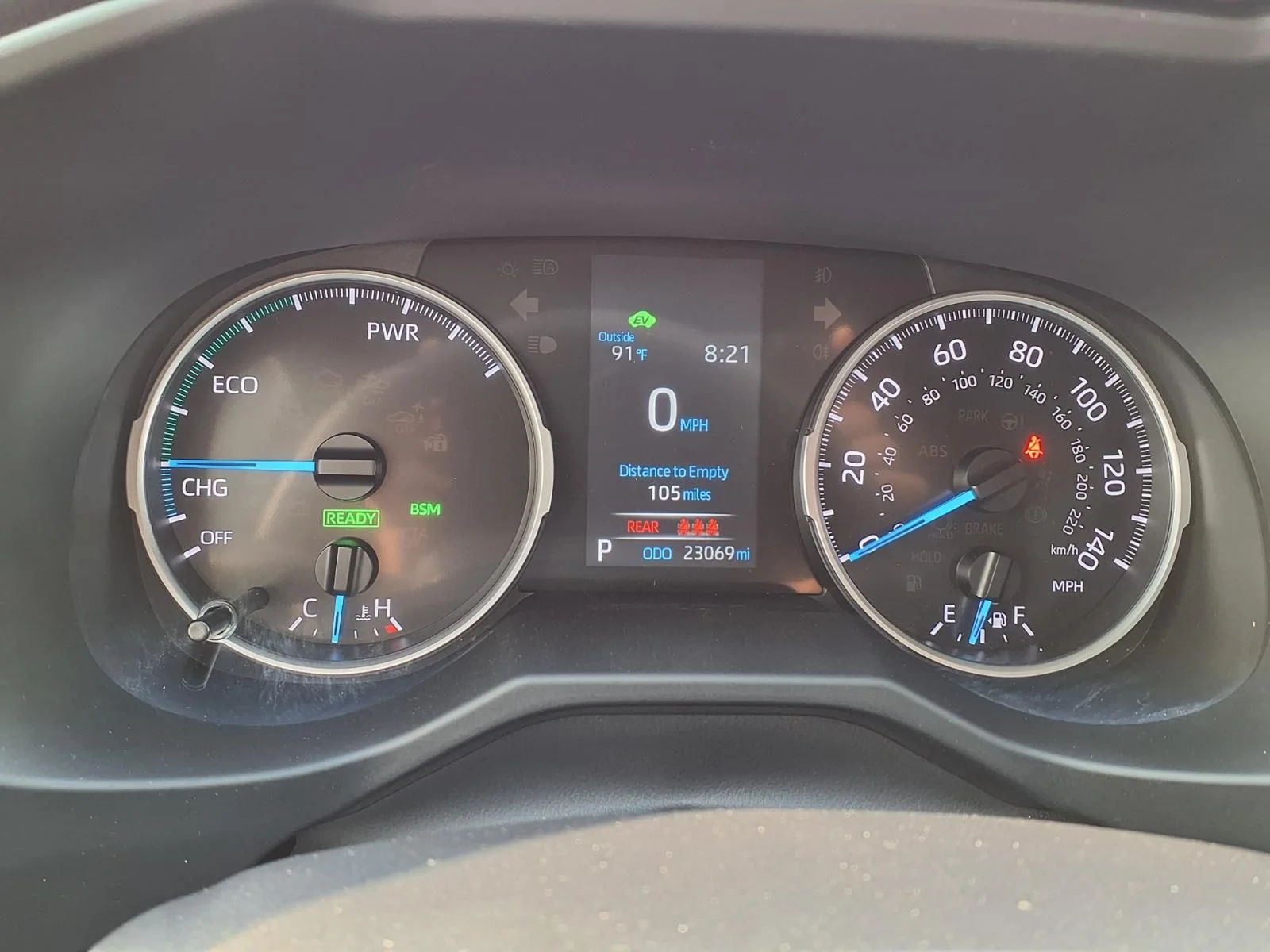 Certified Used 2022 Silver Toyota SE image 14