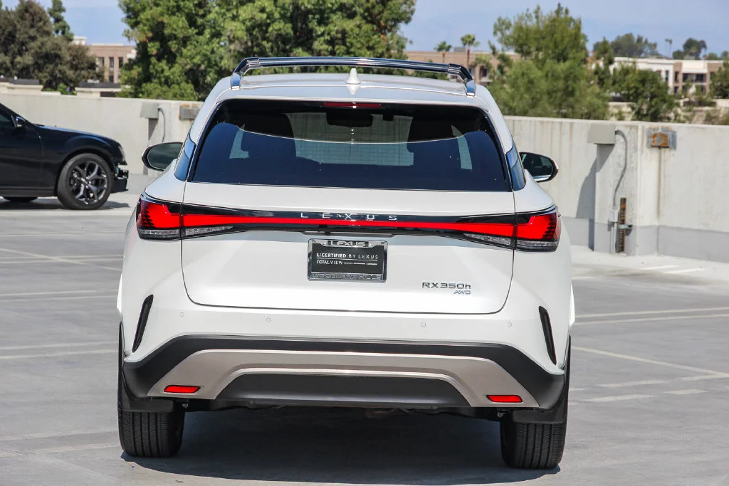 Certified Used 2025 White Lexus 350h Premium Plus image 6
