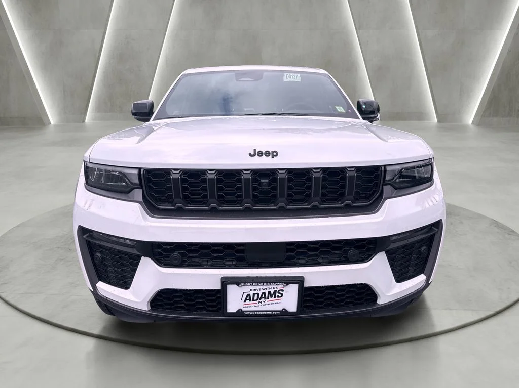New 2026 Bright White Clearcoat Jeep  image 2