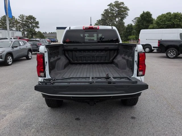 Used 2024 White Chevrolet ZR2 image 31