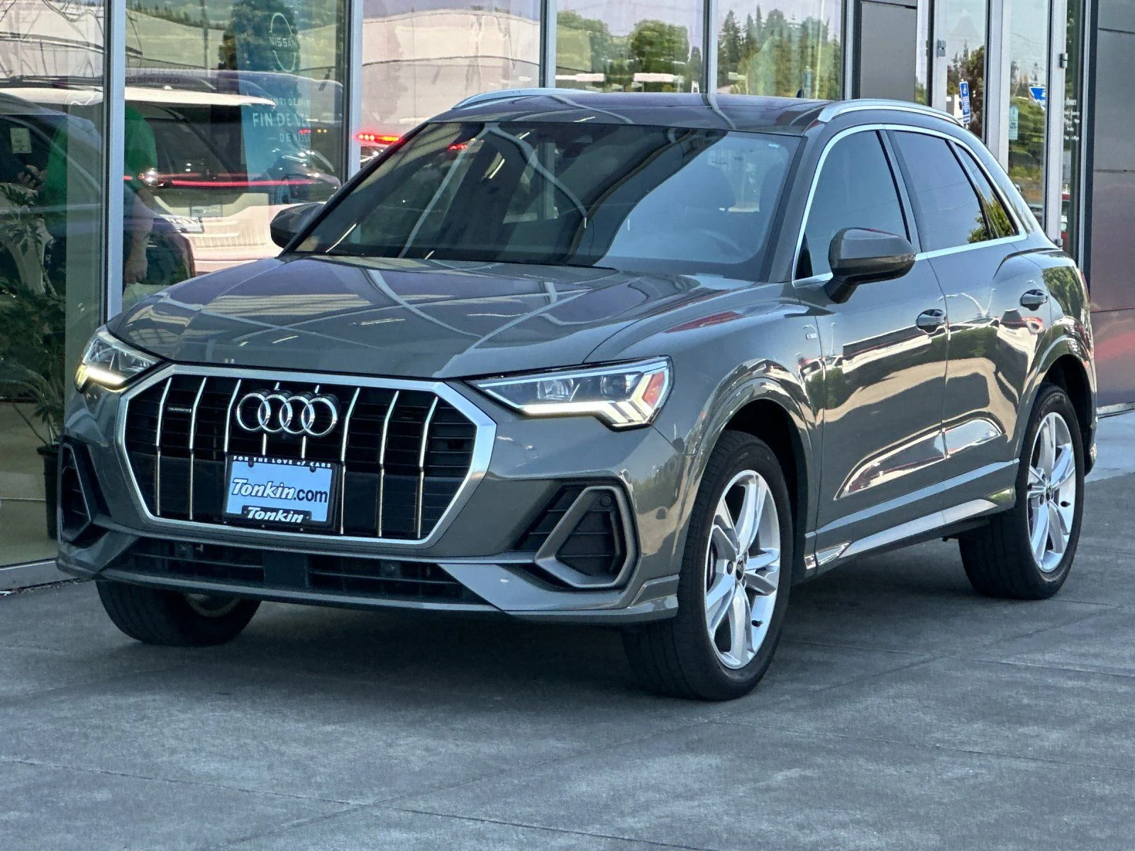 Used 2022 Gray Metallic Audi Premium Plus image 7