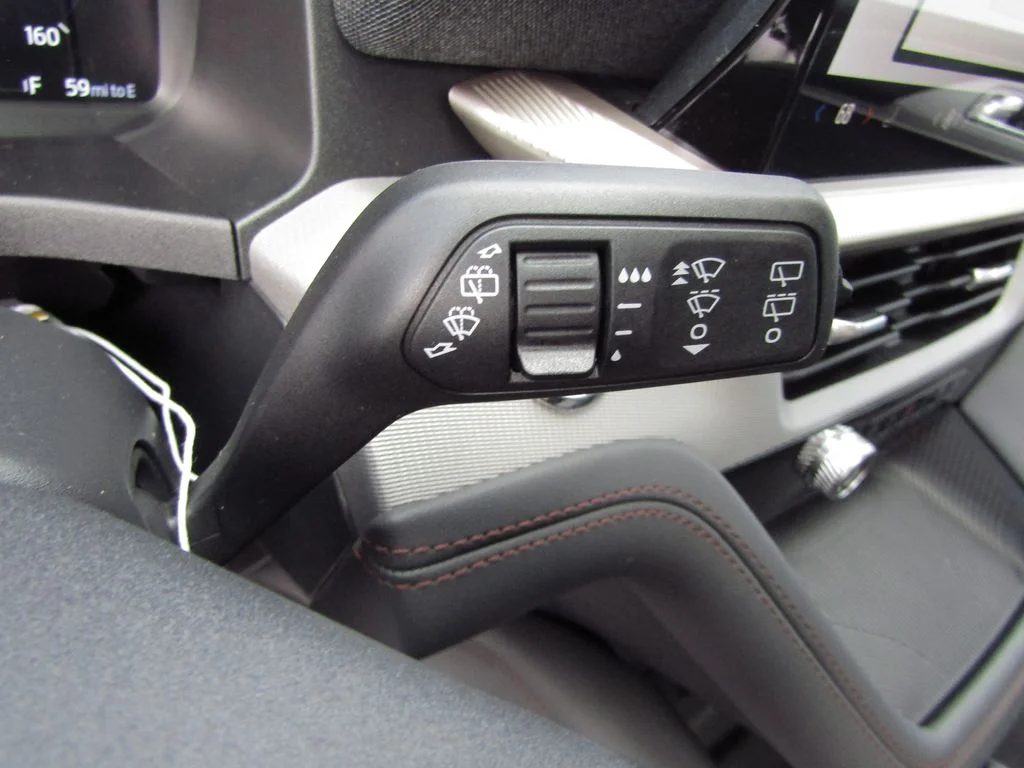 New 2026 Agate Black Metallic Ford Active image 27
