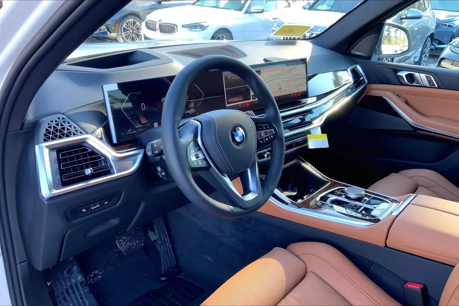 New 2026 Mineral White Metallic BMW xDrive40i image 8