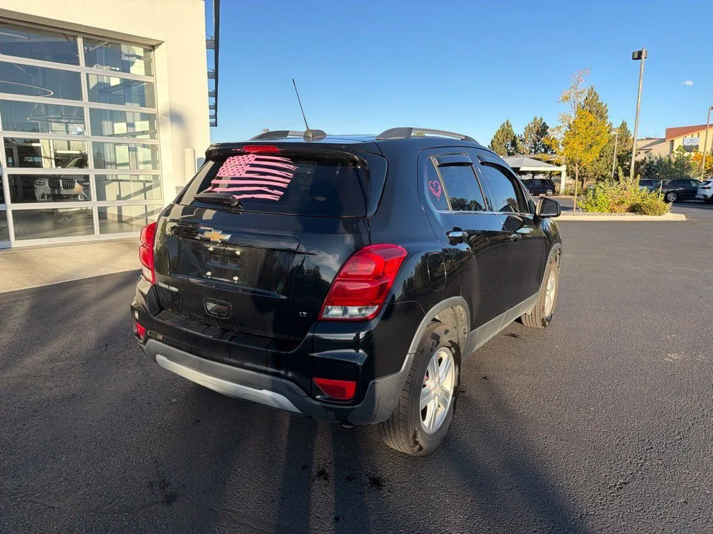 Used 2017 Black Chevrolet LT image 5