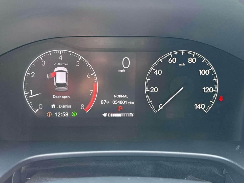 Used 2023 Silver Honda EX-L image 26