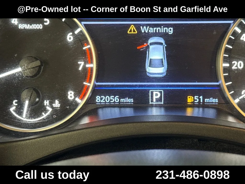 Used 2020 Black Nissan 2.5 SR image 22