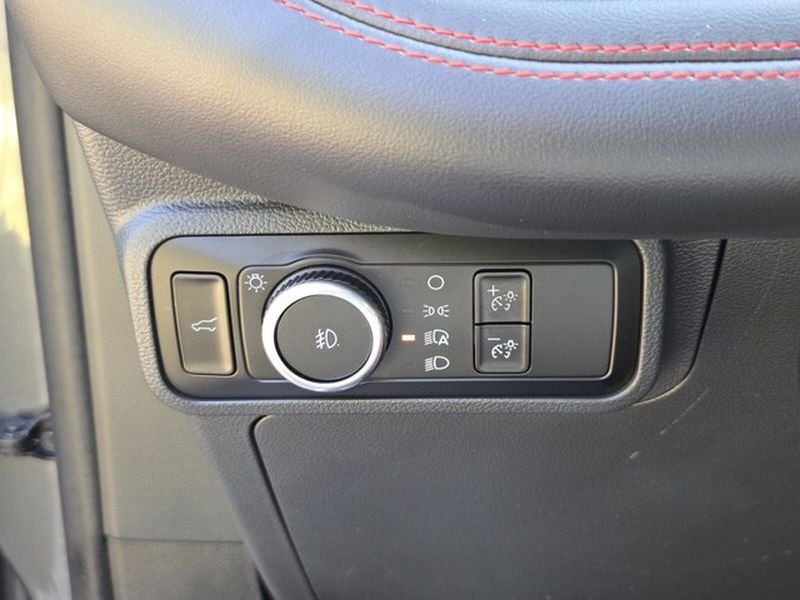 Used 2025 Carbonized Gray Metallic Ford ST-Line image 27