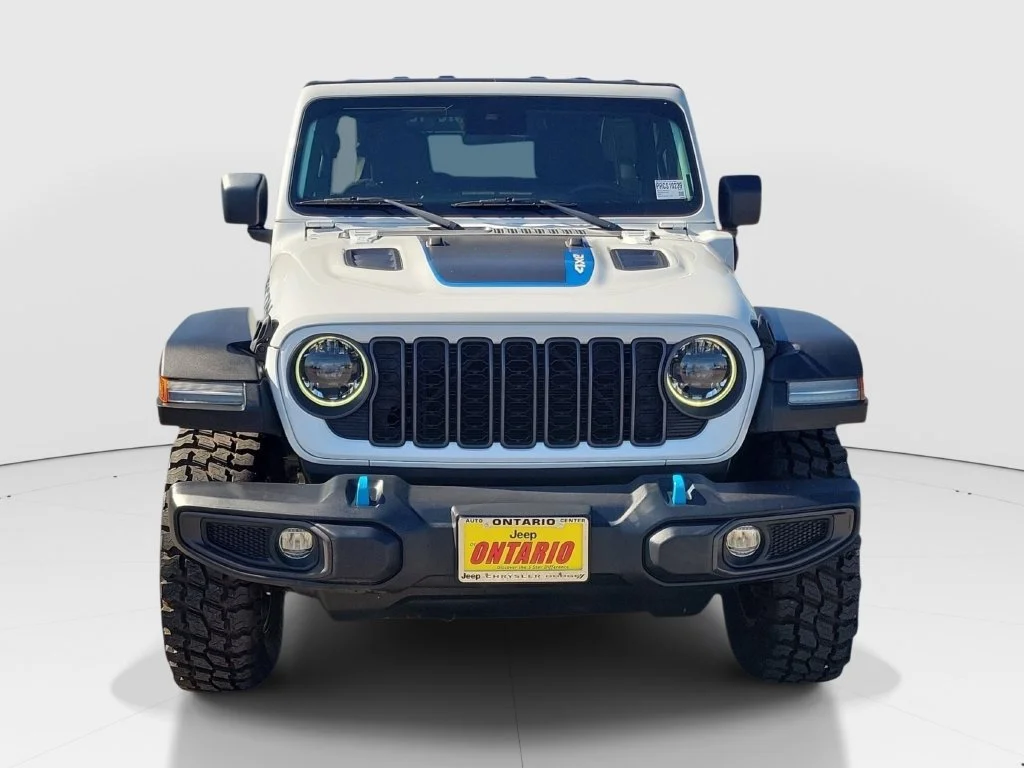 Used 2024 White Jeep Rubicon 4xe image 9