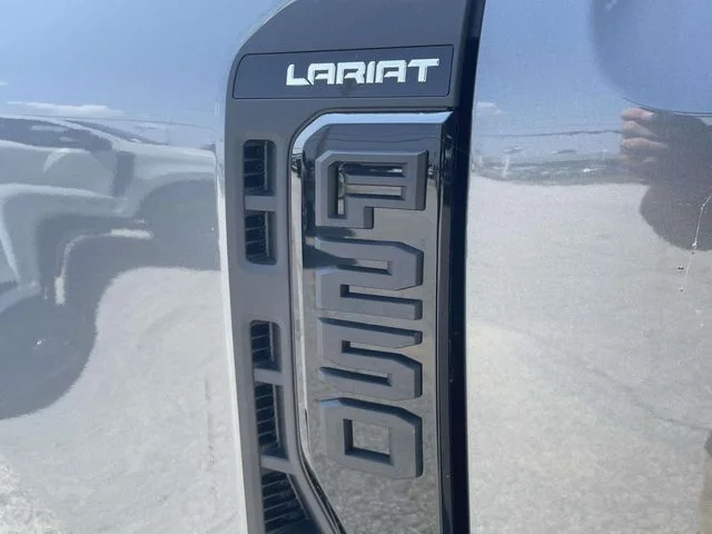 New 2026 Gray Ford Lariat image 6