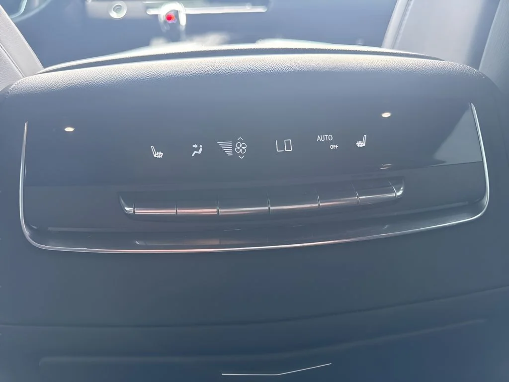 Used 2022 Black Cadillac Sport image 14