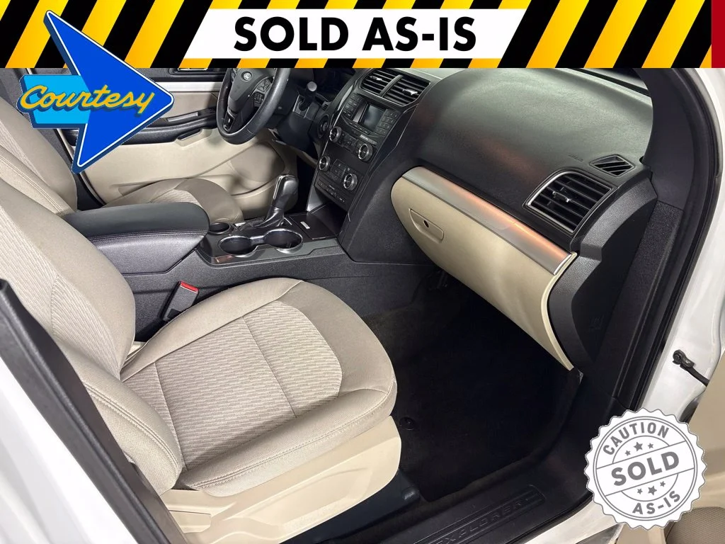 Used 2018 White Ford Base image 15
