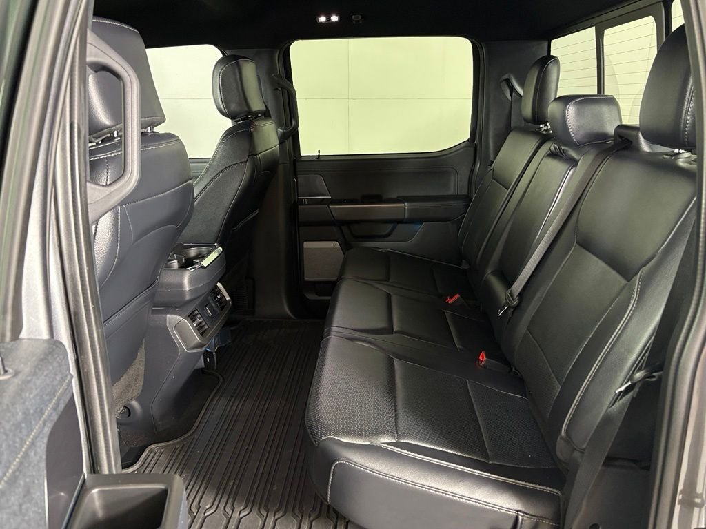 Used 2024 Gray Ford Lariat image 37