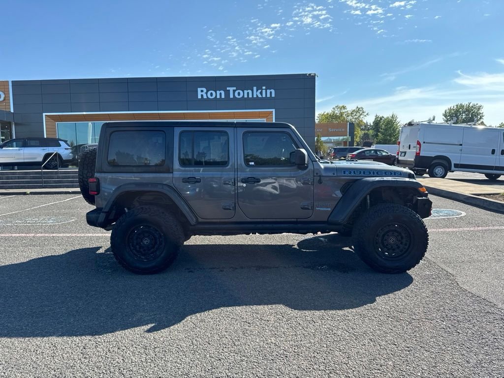 Used 2022 Gray Jeep Unlimited Rubicon 4xe image 10