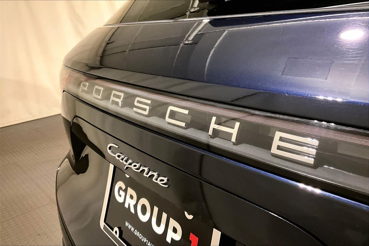 Used 2023 BLUE Porsche  image 32