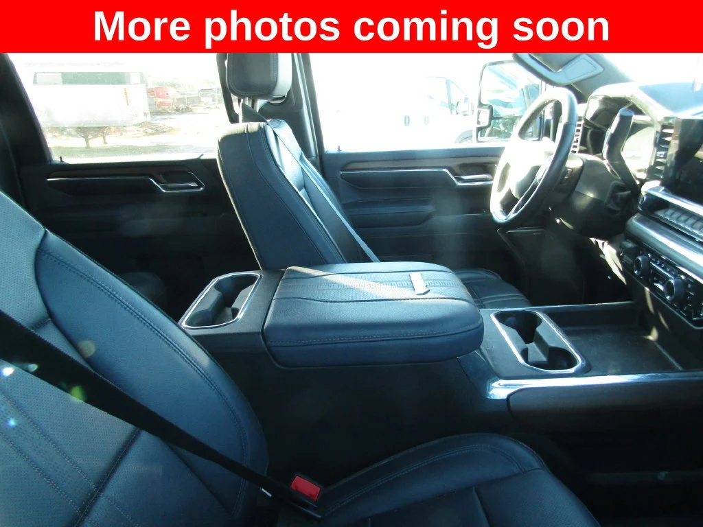 Used 2024 Lakeshore Blue Metallic Chevrolet High Country image 11
