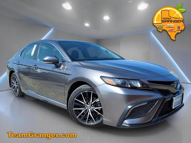Pre-Owned 2024 Toyota Camry SE FWD 4D Sedan