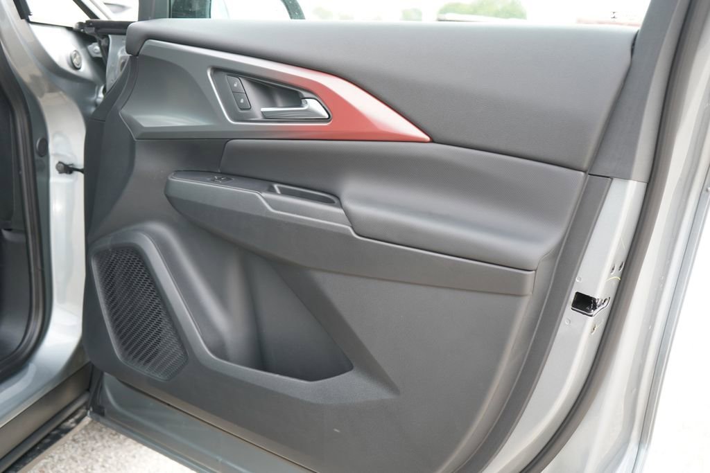 2025 Chevrolet Equinox EV RS - Photo 20