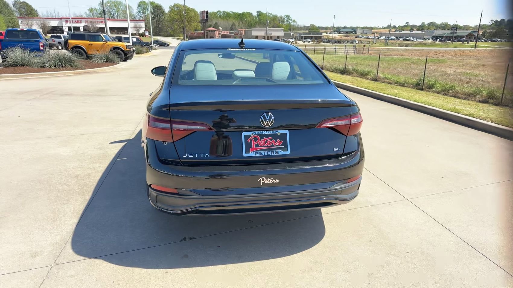 Used 2024 Black Volkswagen SE image 8
