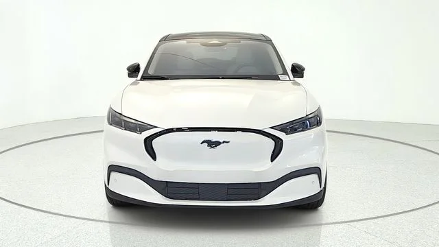 New 2026 White Ford Premium image 2