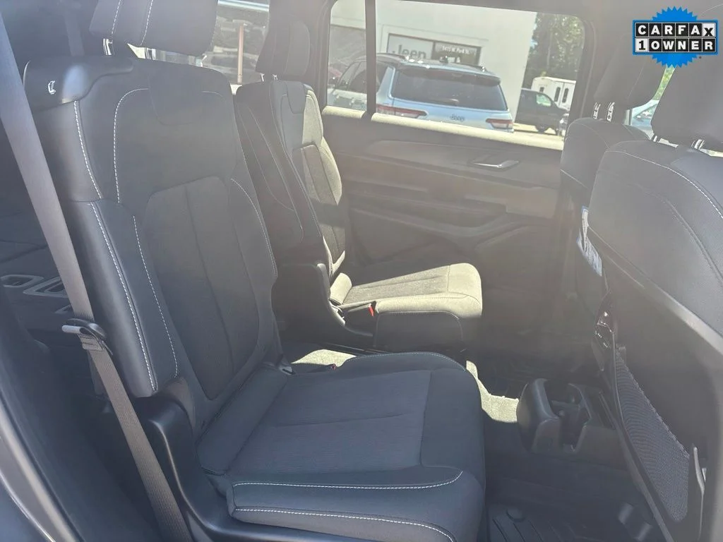 2025 Jeep Grand Cherokee L Laredo - Photo 22