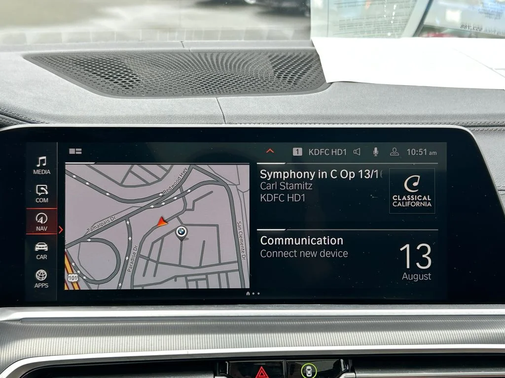 Used 2023 Black BMW xDrive40i image 22