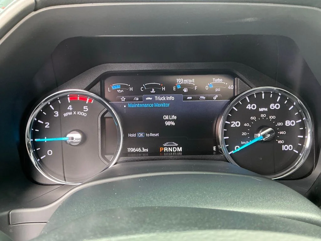 Used 2022 White Ford Platinum image 34