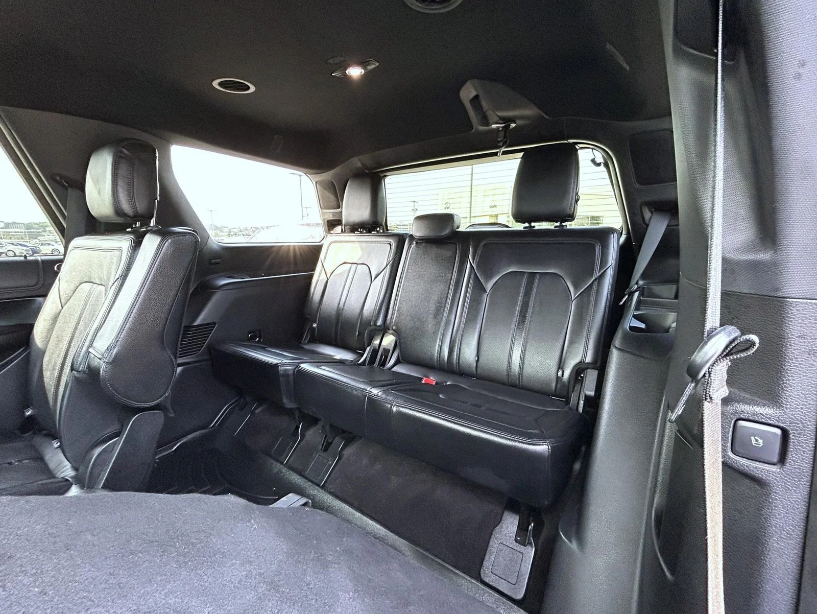 Used 2019 Gray Ford Limited image 20
