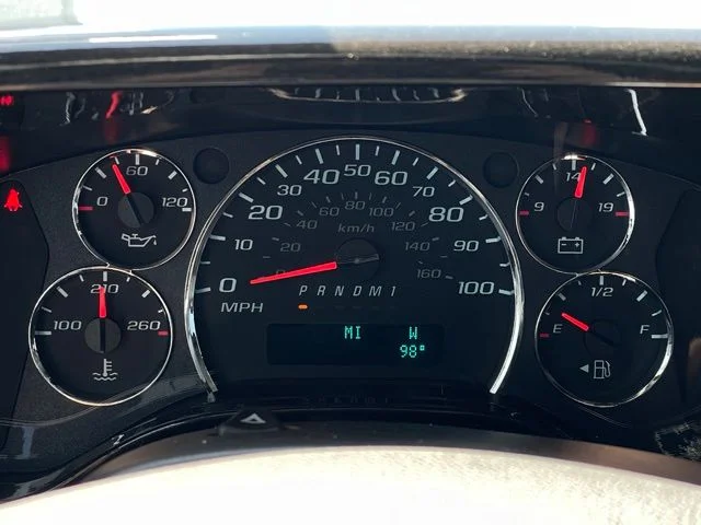New 2026 Quicksilver Metallic GMC Explorer Limited SE image 32