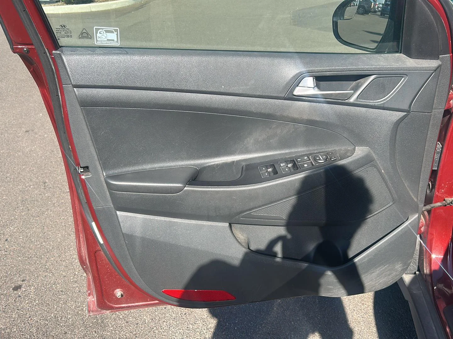 Used 2019 Gemstone Red Hyundai SE image 12