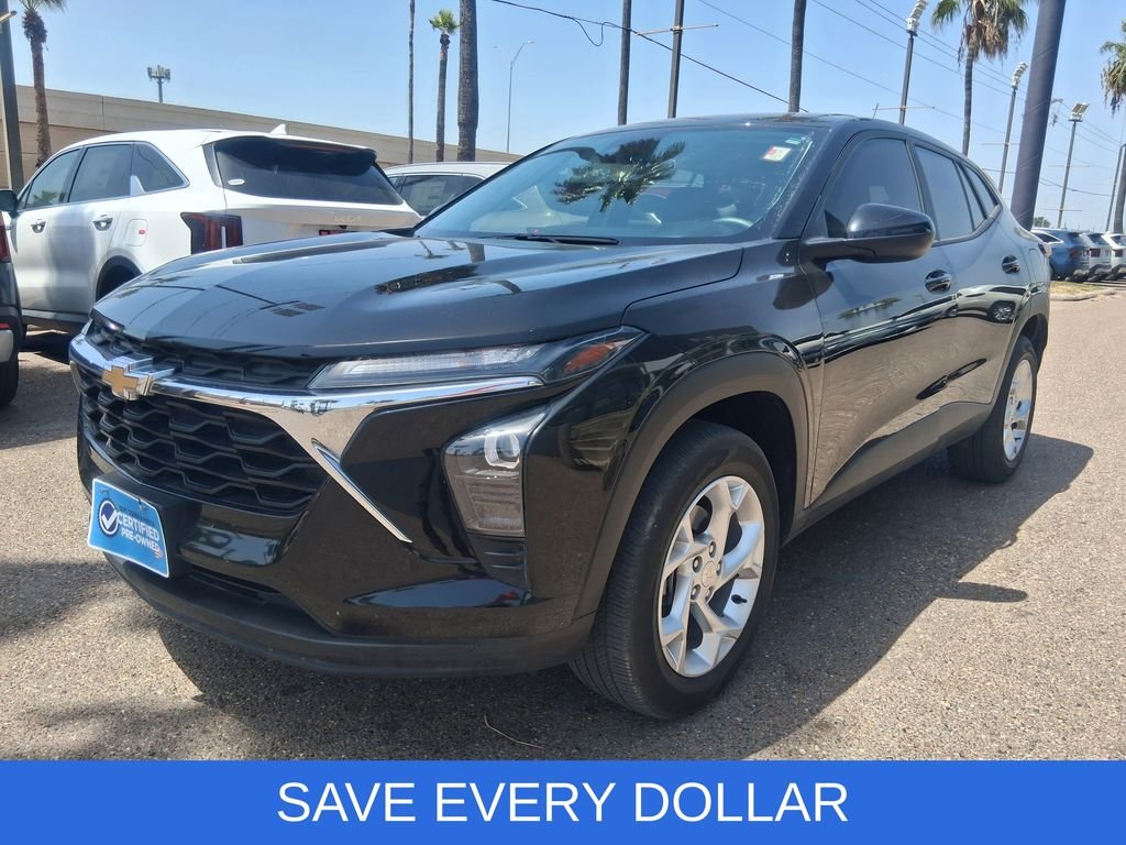 Used 2025 Black Chevrolet LS image 3