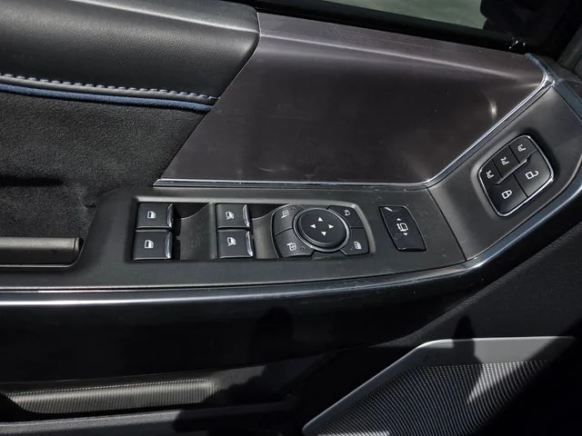 New 2026 Carbonized Gray Metallic Ford F-250® Platinum® image 28