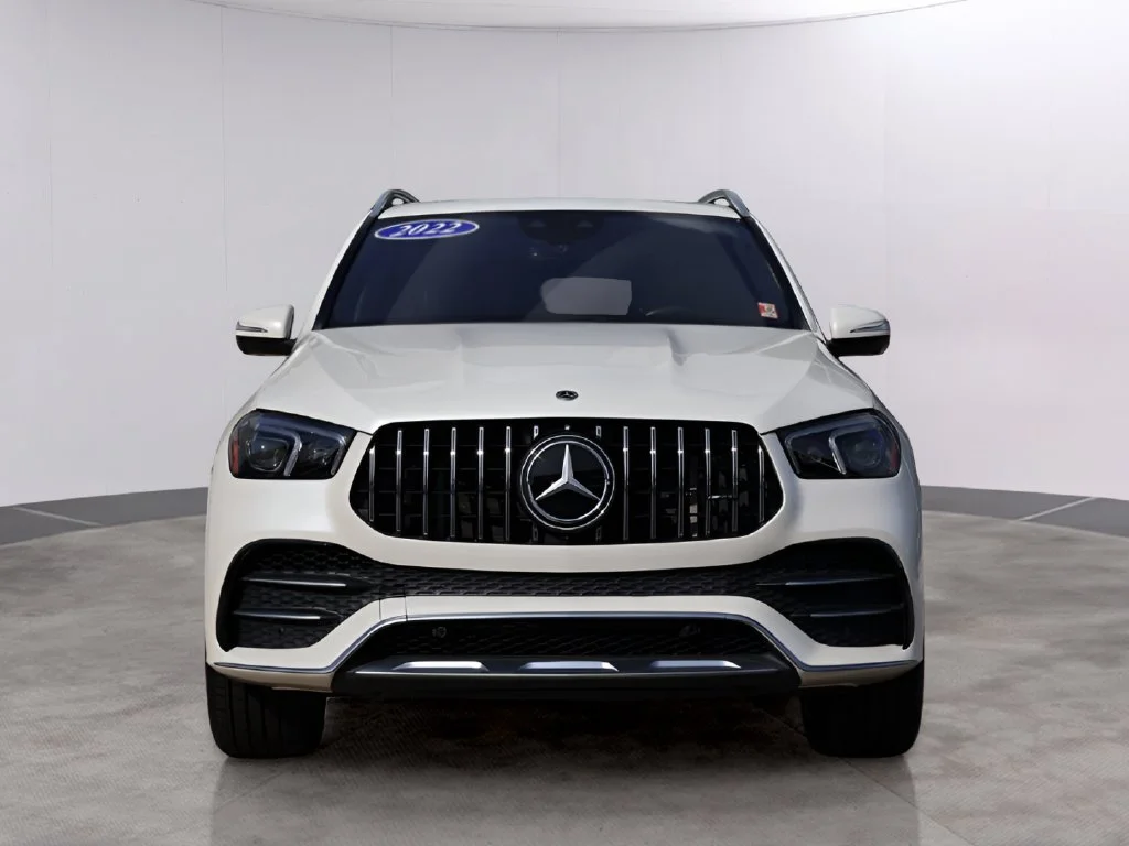 Used 2022  Mercedes-Benz GLE 53 AMG® image 2