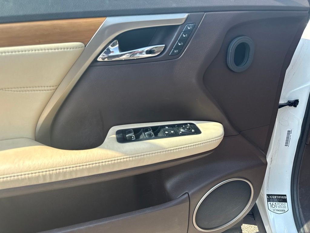 Used 2017 White Lexus 350 image 7