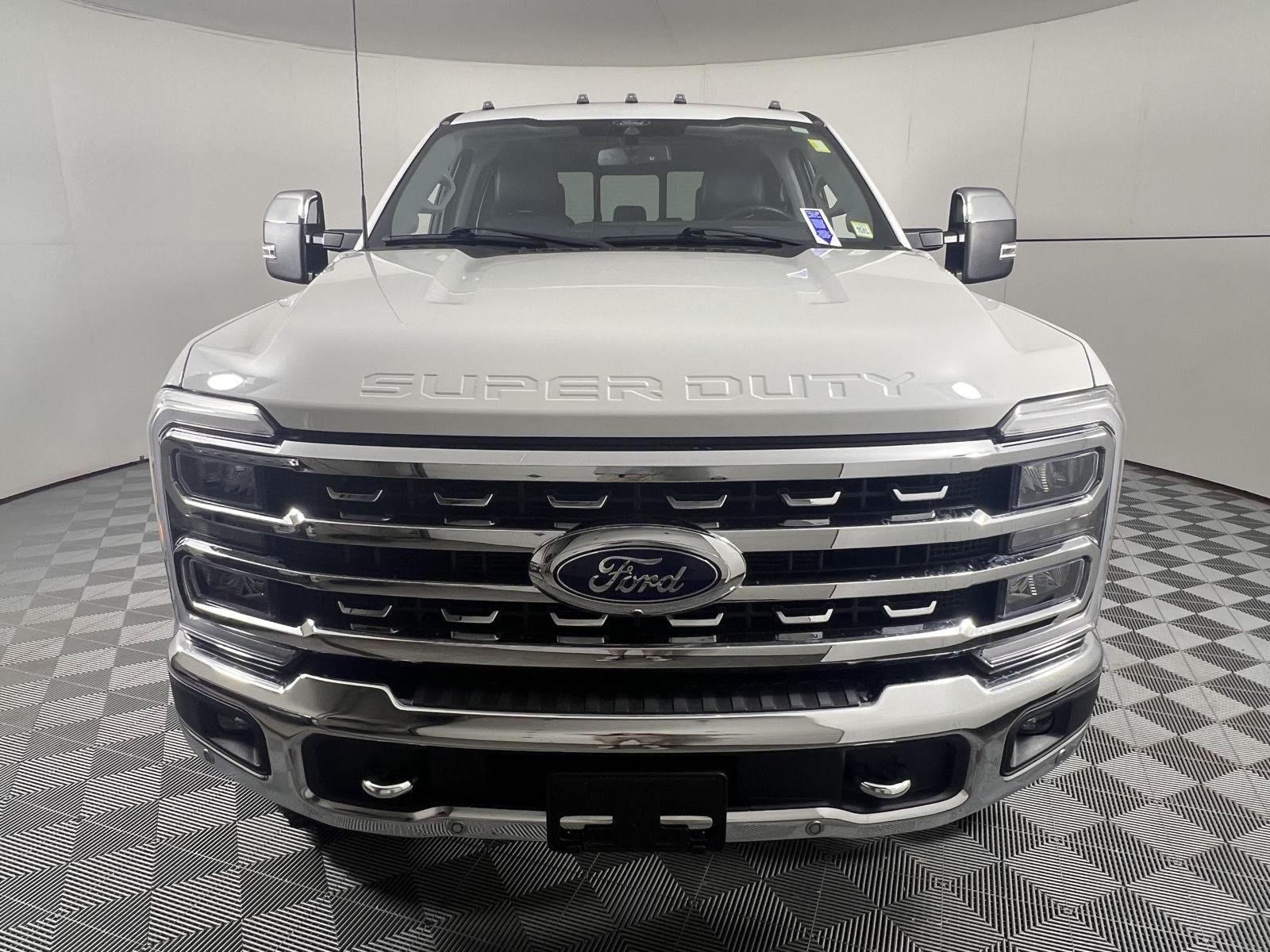 Used 2024 Star White Metallic Tri-Coat Ford LARIAT image 6