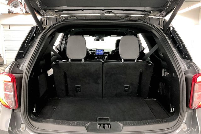 Used 2024 Carbonized Gray Metallic Ford ST-Line image 43
