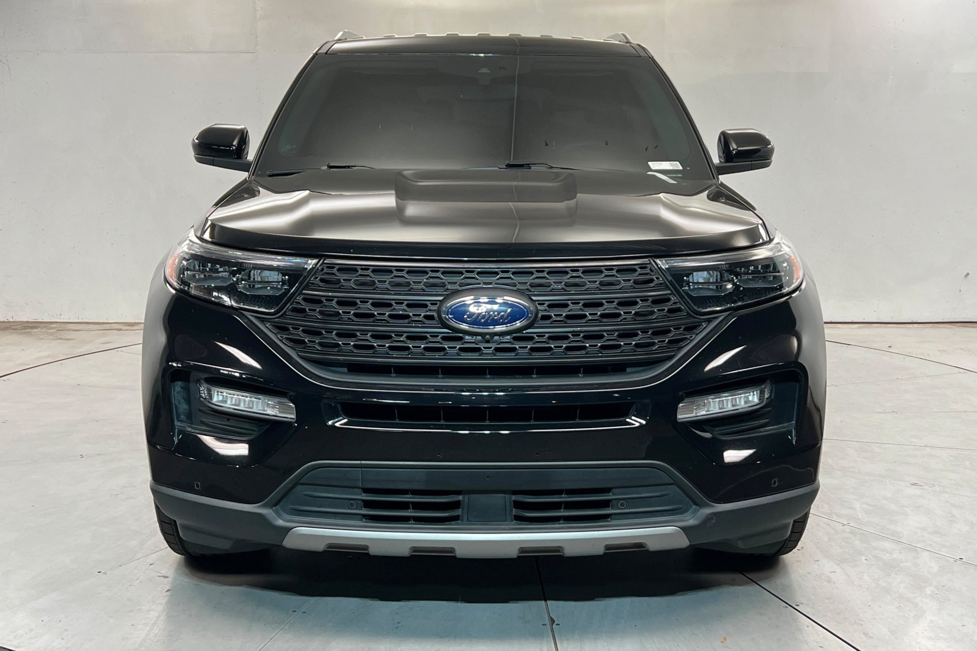 2023 Ford Explorer Limited - Photo 9