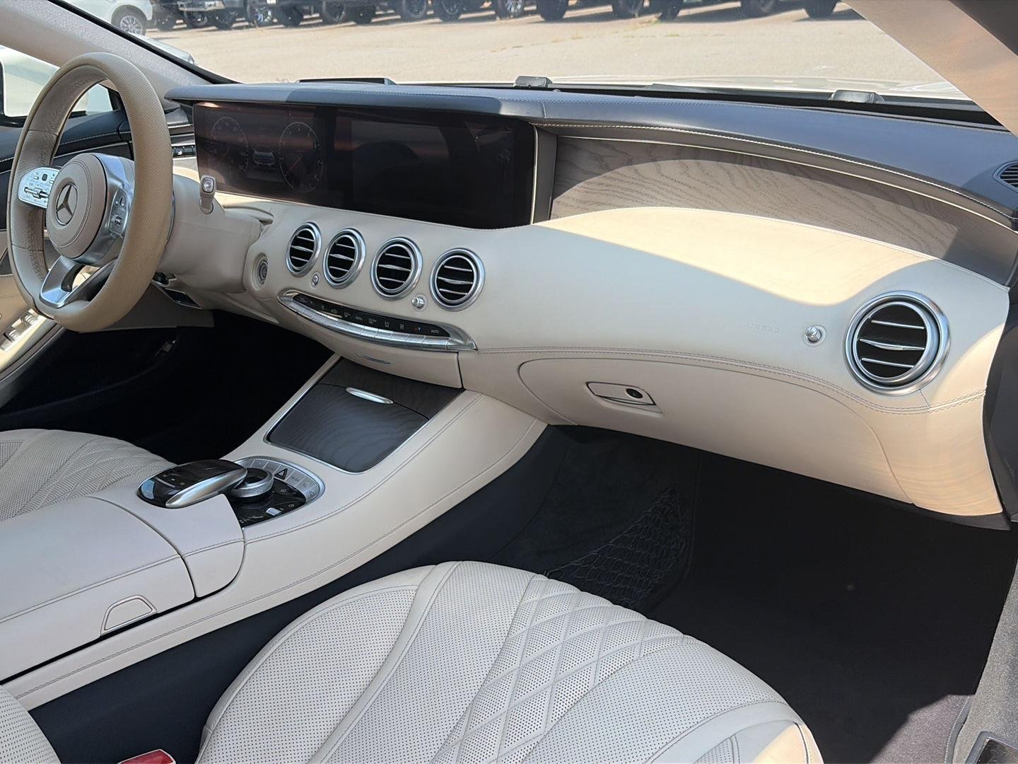 Used 2018 designo Diamond White Metallic Mercedes-Benz S 560 image 45