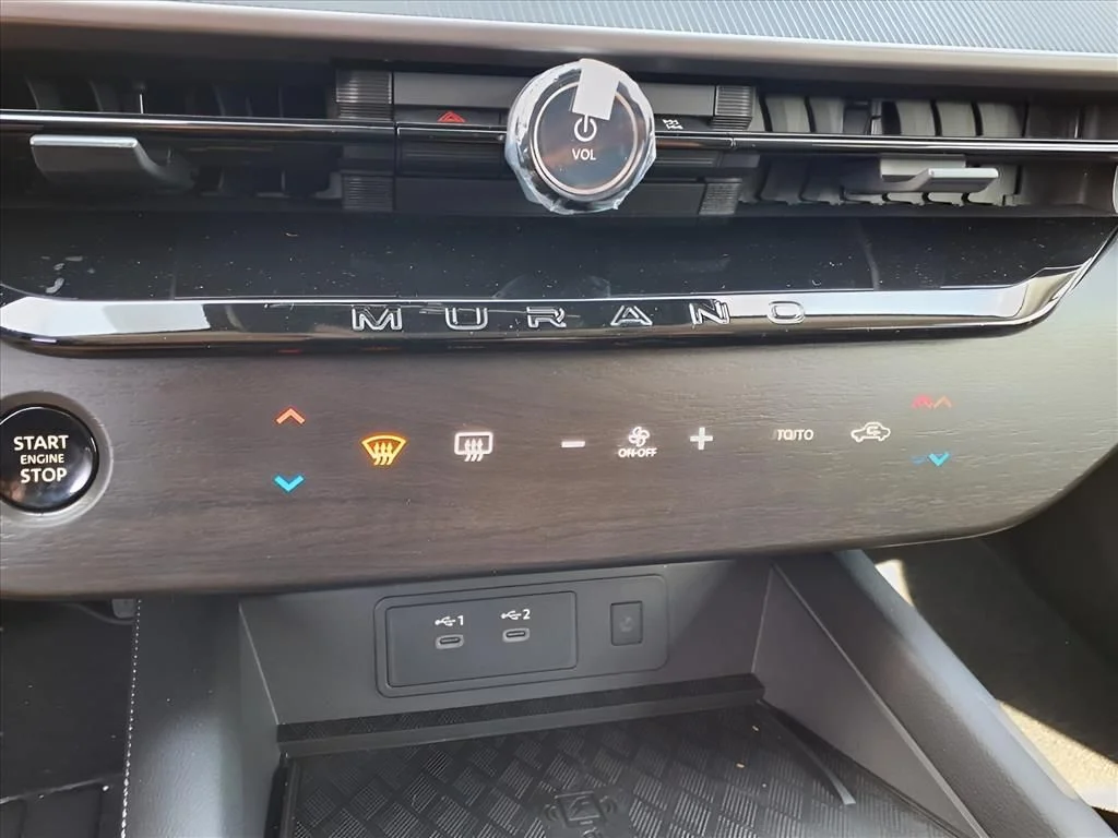 2025 Nissan Murano SV - Photo 17