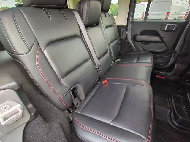 Used 2020 Gray Jeep Unlimited Rubicon image 33