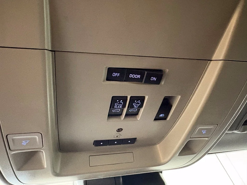 Used 2015 Gray Chevrolet LTZ image 35