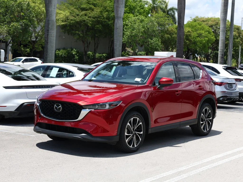 2023 Mazda CX-5 S Premium package Auto AWD's photo