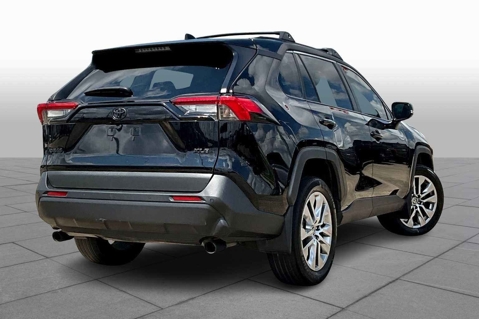 Used 2024 Midnight Black Metallic Toyota XLE Premium image 13