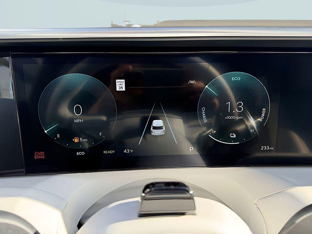 New 2026 Gray Hyundai SEL 7P image 19