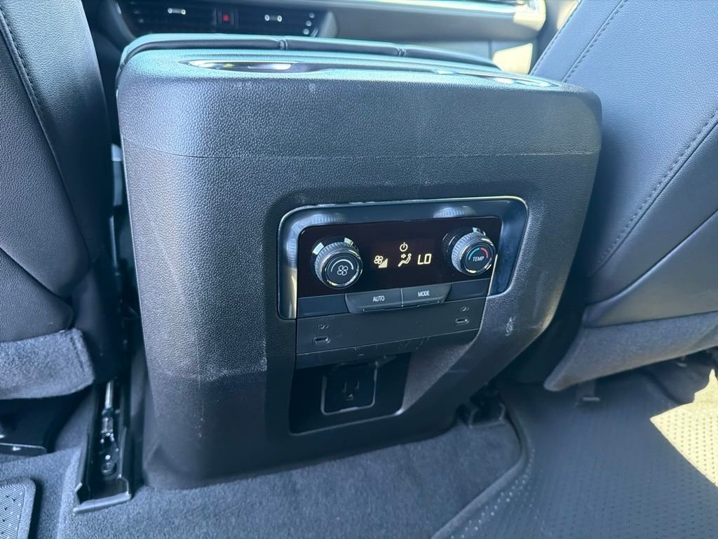 Used 2025 Black Chevrolet LT image 35