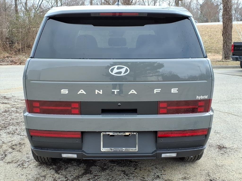 New 2026 Hampton Gray Hyundai SE image 8