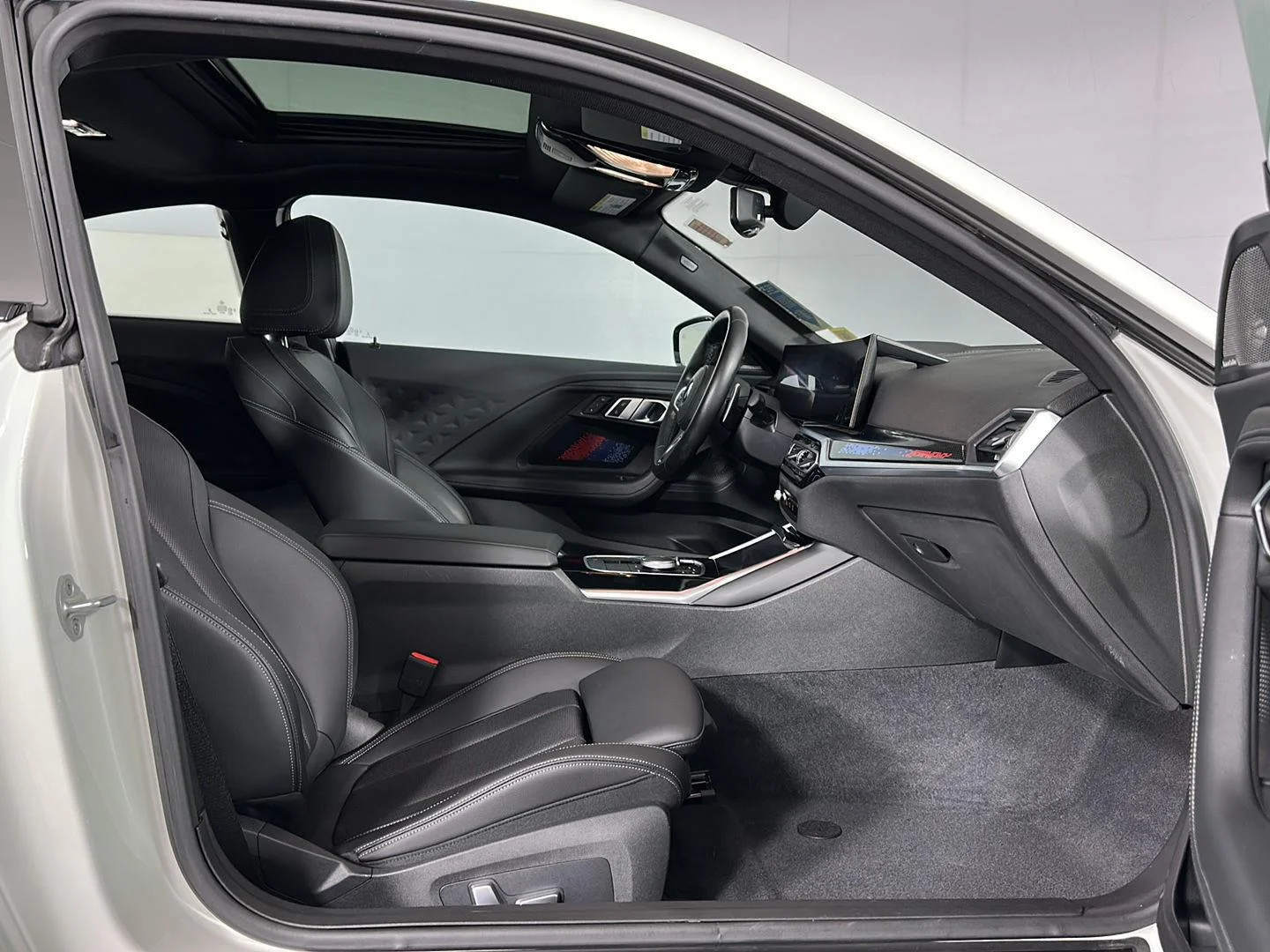 Used 2023 Alpine White BMW M240i xDrive image 30